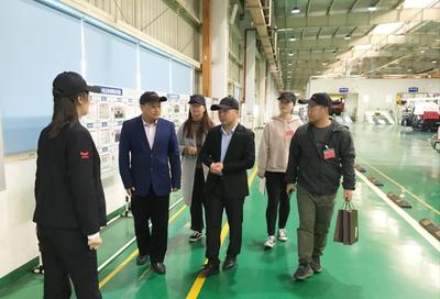 我院與洋馬農(nóng)機(中國)共建就業(yè)實習(xí)基地并推進技術(shù)轉(zhuǎn)讓合作